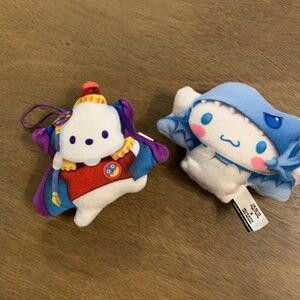 Set of 2 Hello Kitty Pochacco and Cinnamoroll  Purple and Blue Plush Accessory
